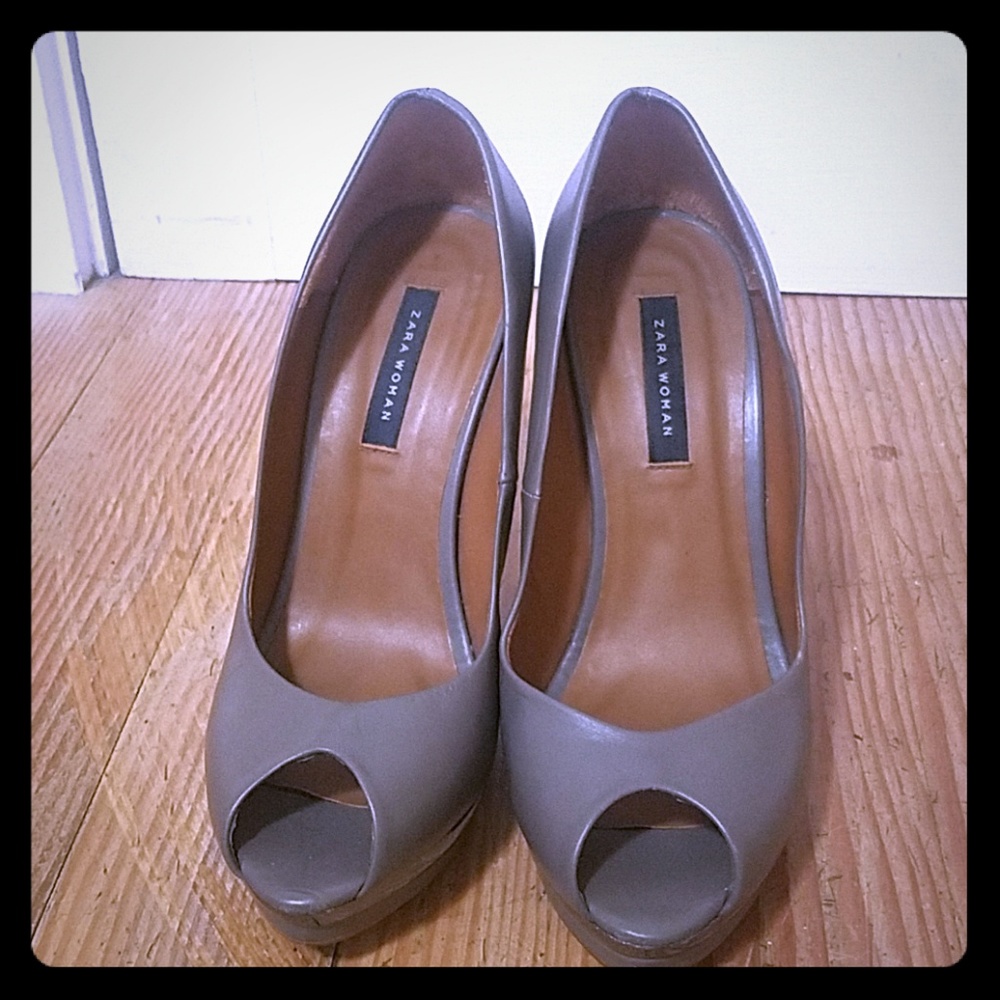 Women's shoes